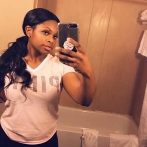 Meet your Posher, Shaiana